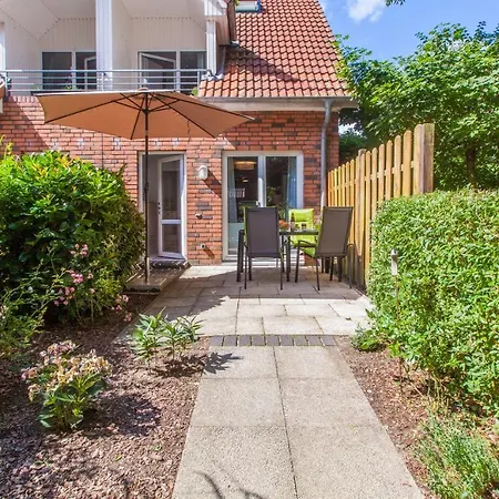 Zwischen Den Straenden Dorphof